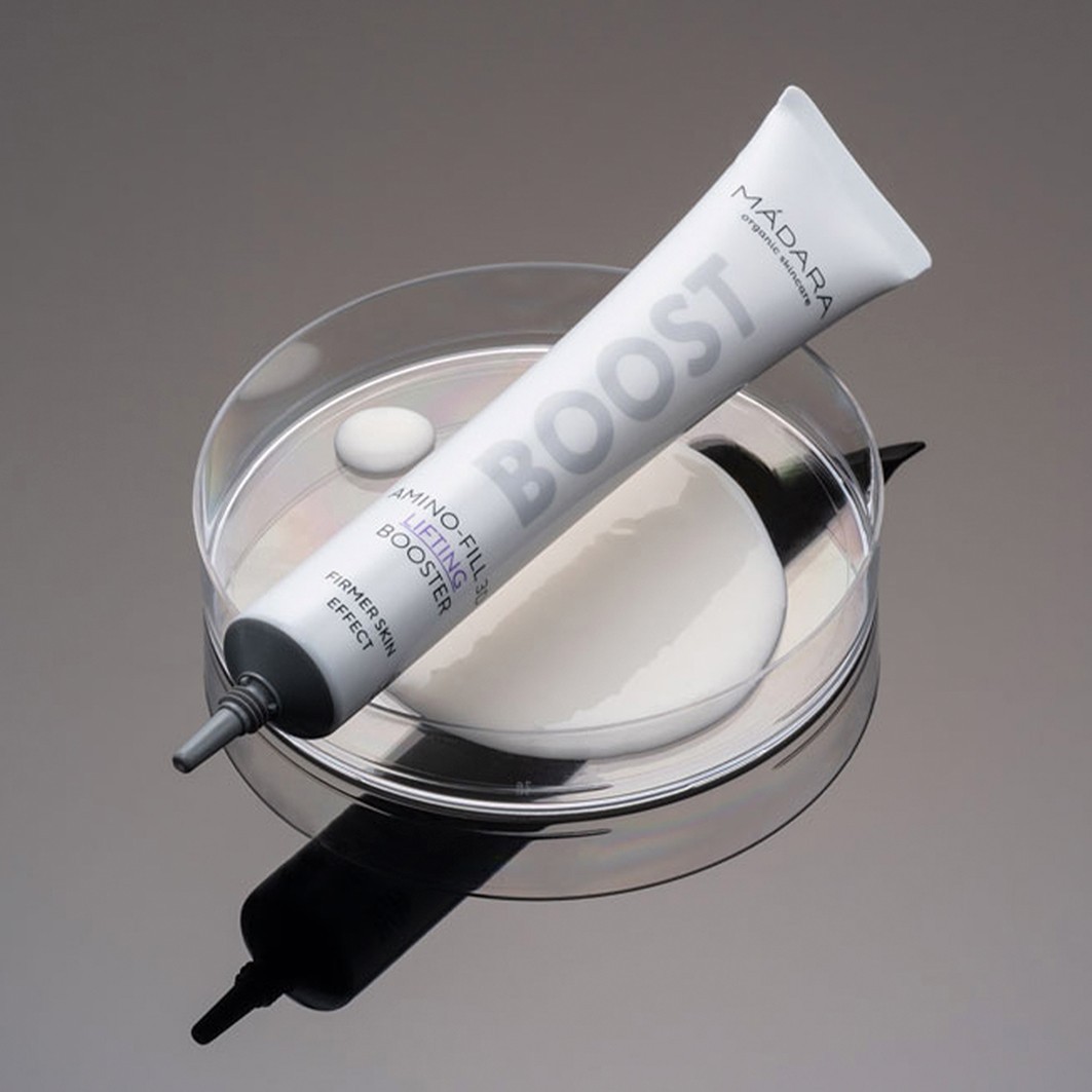 MÁDARA Anti-Aging Care Boost Amino-Fill 3D Booster pre liftingový efekt – 25 ml