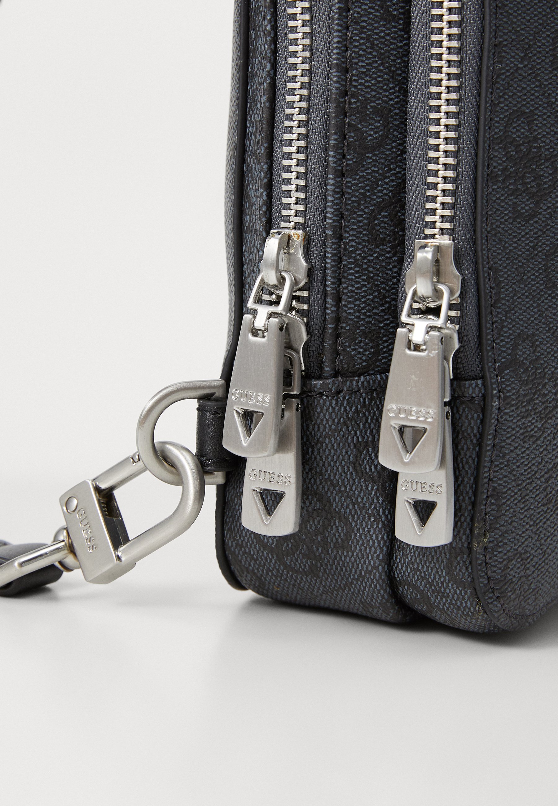 Guess MILANO OVER - Rugzak - zwart