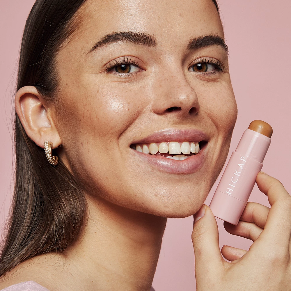 Čudesni bronzer u stiku Zlatni tartuf - Hickap