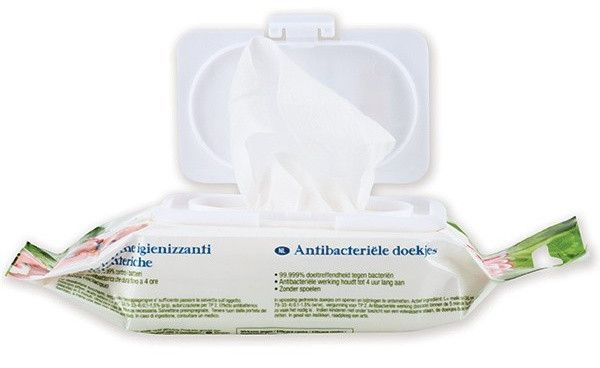 Antibakterijski robčki za čiščenje dud in grizal Vlažilni robčki