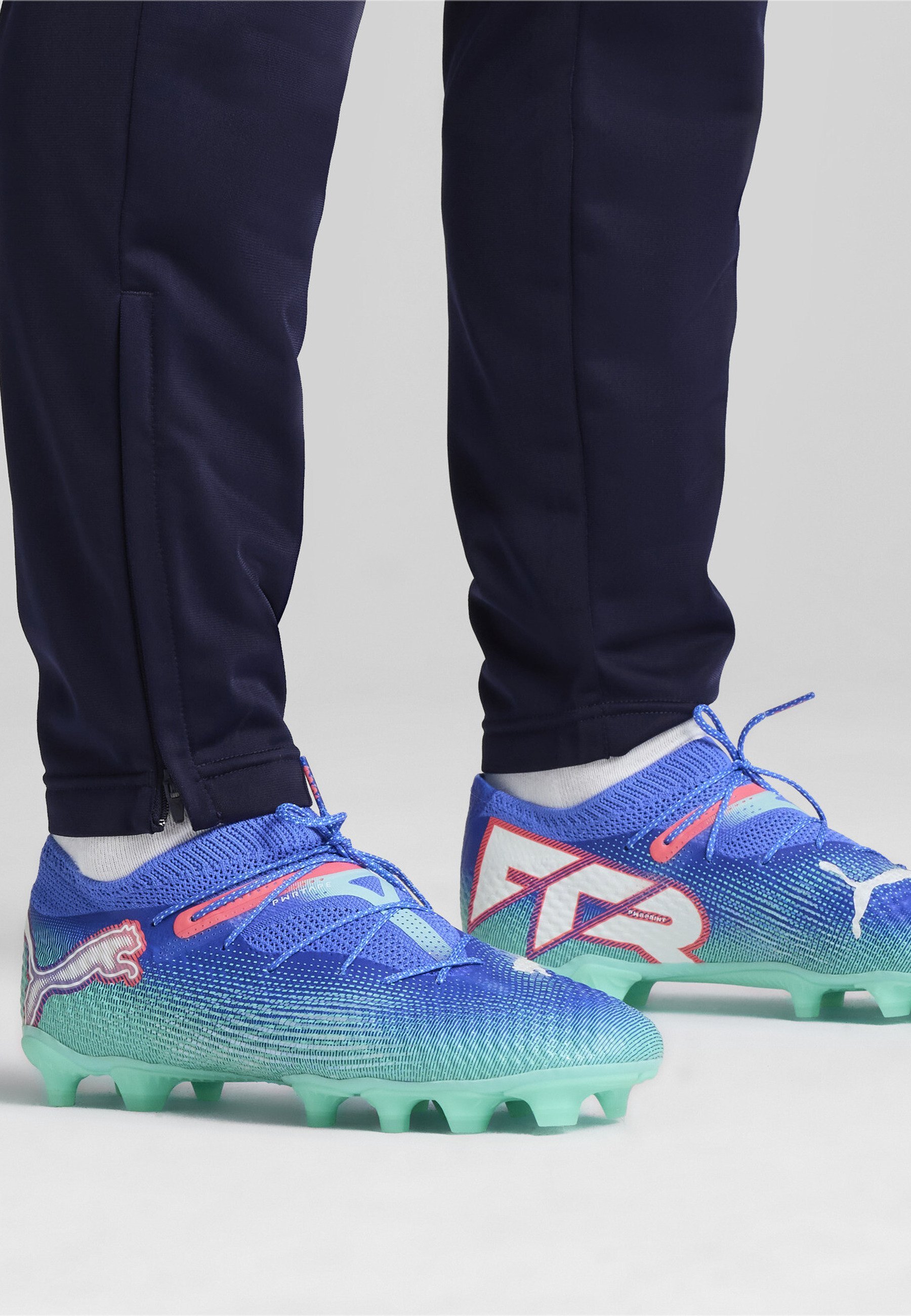 Puma FUTURE 7 PRO - Voetbalschoenen voor kunstgras - bluemazing- white-electric peppermint