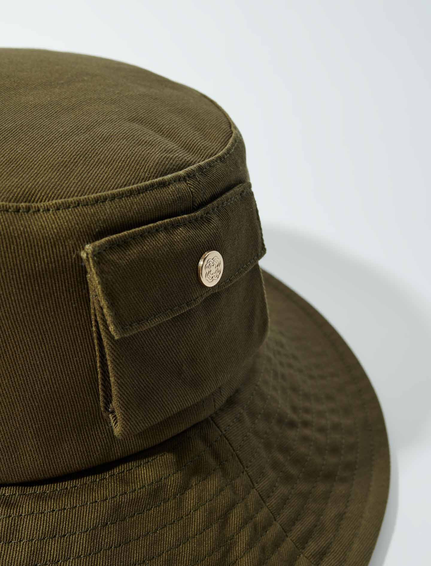Bobmuts met trekkoord en kralen - Khaki