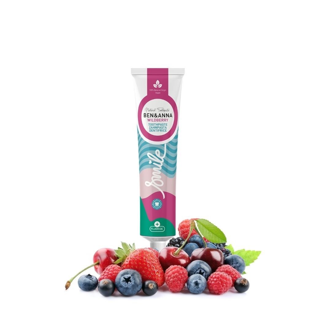 Otroška zobna pasta Ben & Anna Smile s fluoridom in gozdnimi sadeži - 75 ml