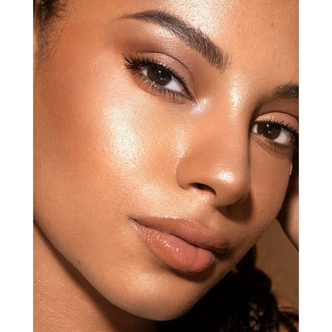 Catrice More Than Glow Highlighter