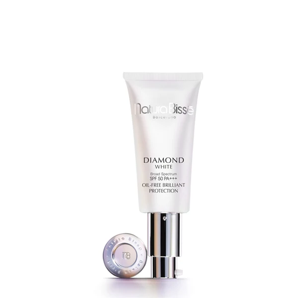 Diamond White Oil-Free Brilliant Protection SPF50 PA+++ - CC Cream, Crema viso colorata antimacchie, Trattamenti Protettivi