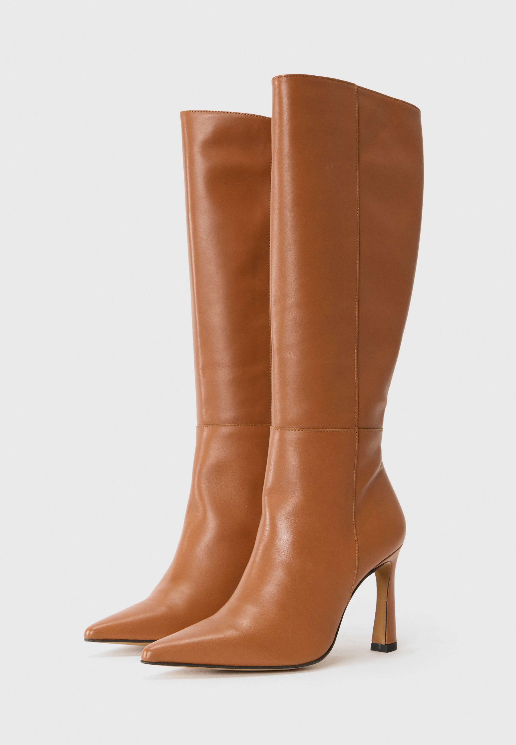 ÁNGEL ALARCÓN Bottes à talons hauts - cuir volga