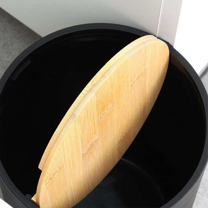 VILDE 6-Piece Bathroom Accessories - Matte Black Plastic - Bamboo Wood - Modern Design - Easy to Clean