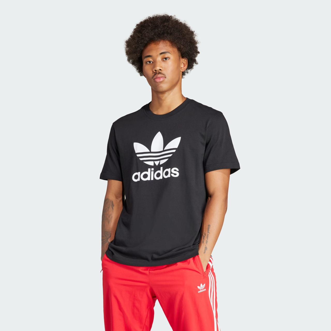 adidas läpikuultava apilanlehti