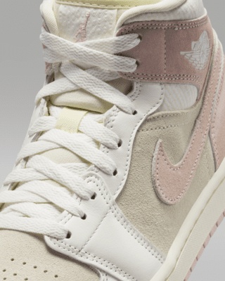 Air Jordan 1 Mid SE Women's Shoes