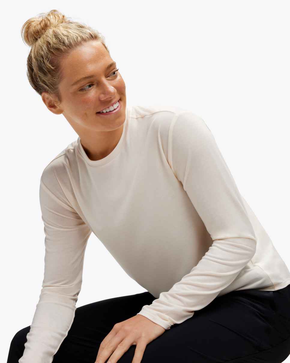 HOKA Camiseta HOKA Essential LS Eggnog