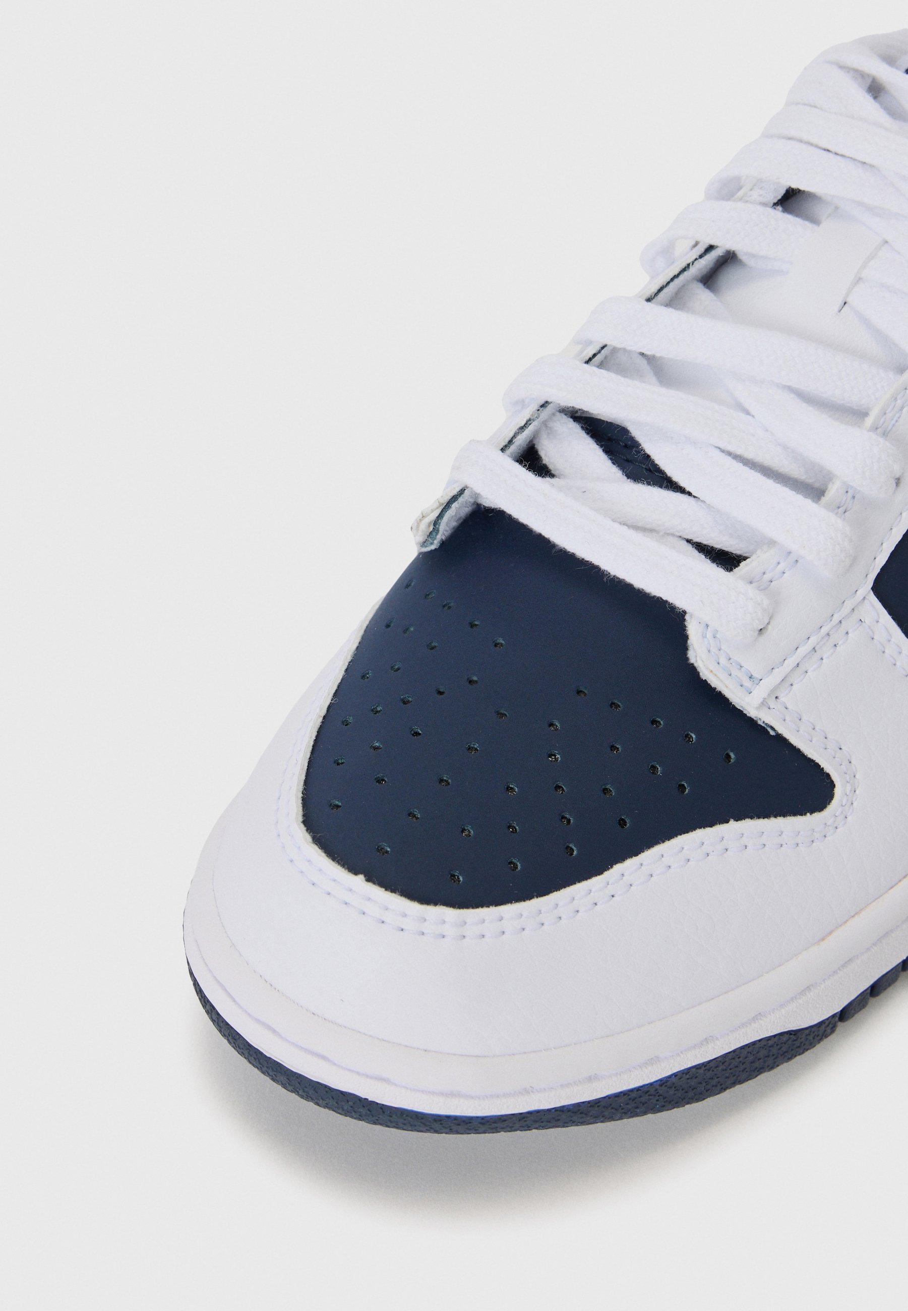 Nike Sportswear DUNK LOW UNISEX - Scarpe da ginnastica - bianco/blu chiaro/blu reale intenso