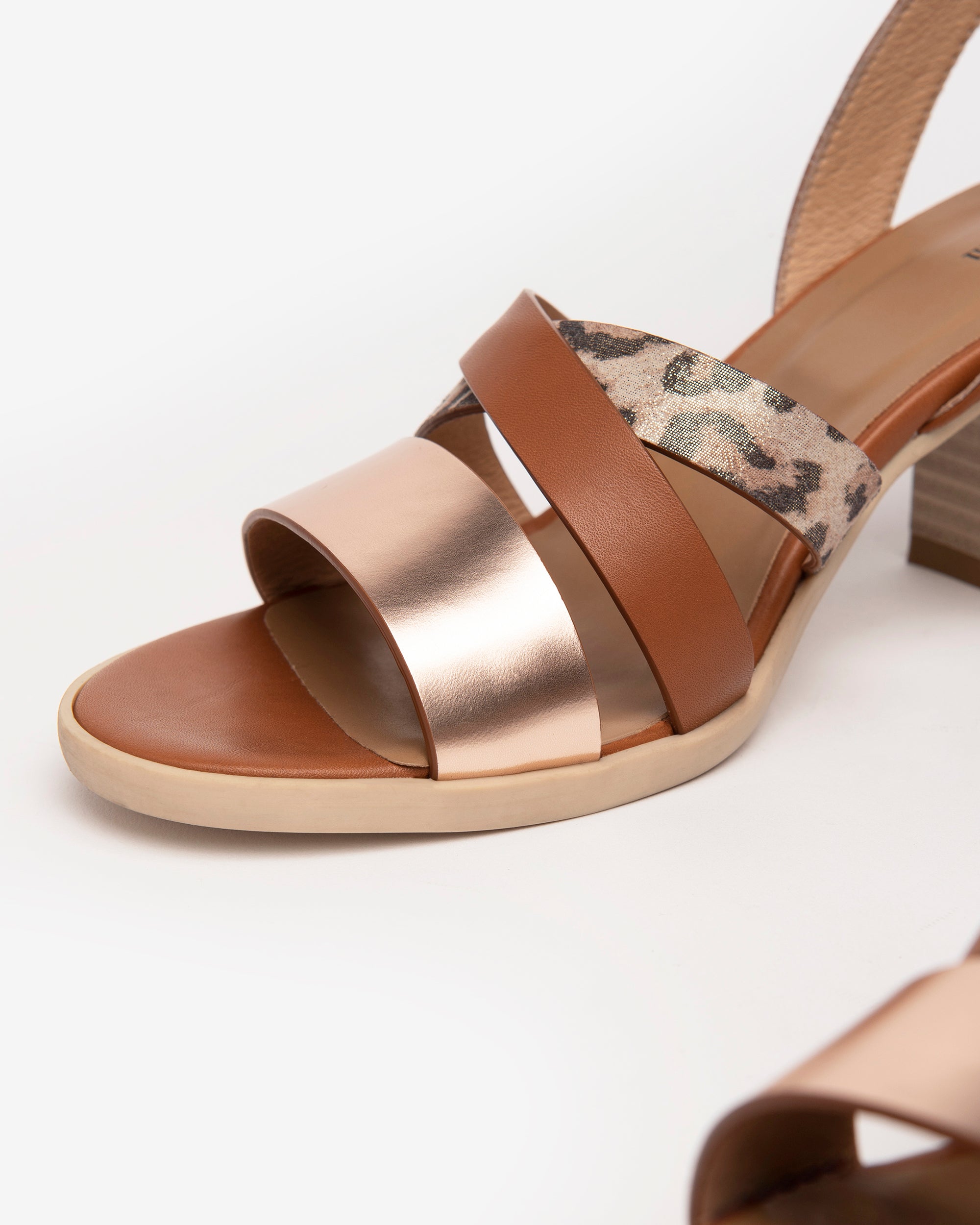  Damen-Ledersandalen