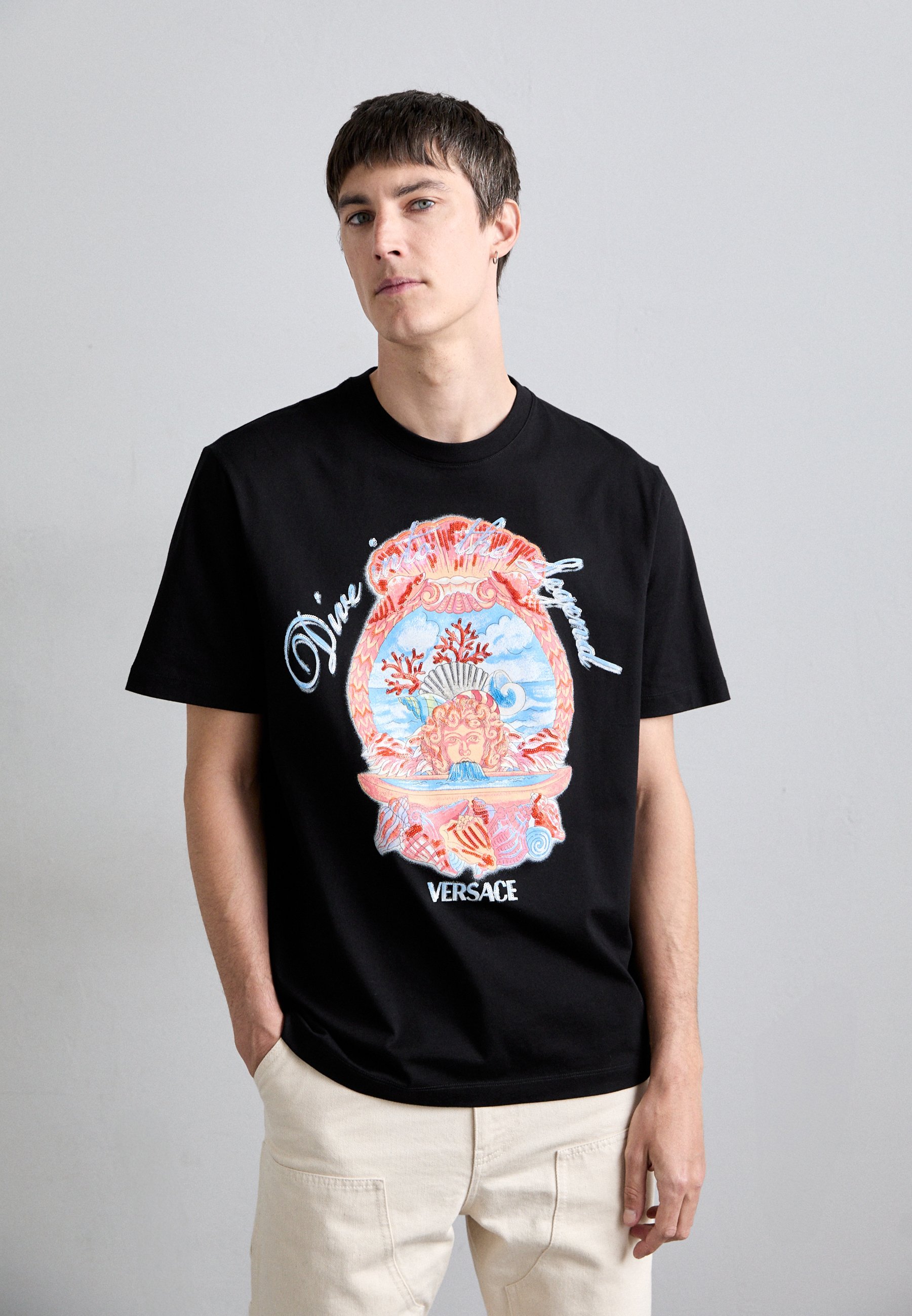 CREST EMBROIDERY - T-shirts med print - blackVersace