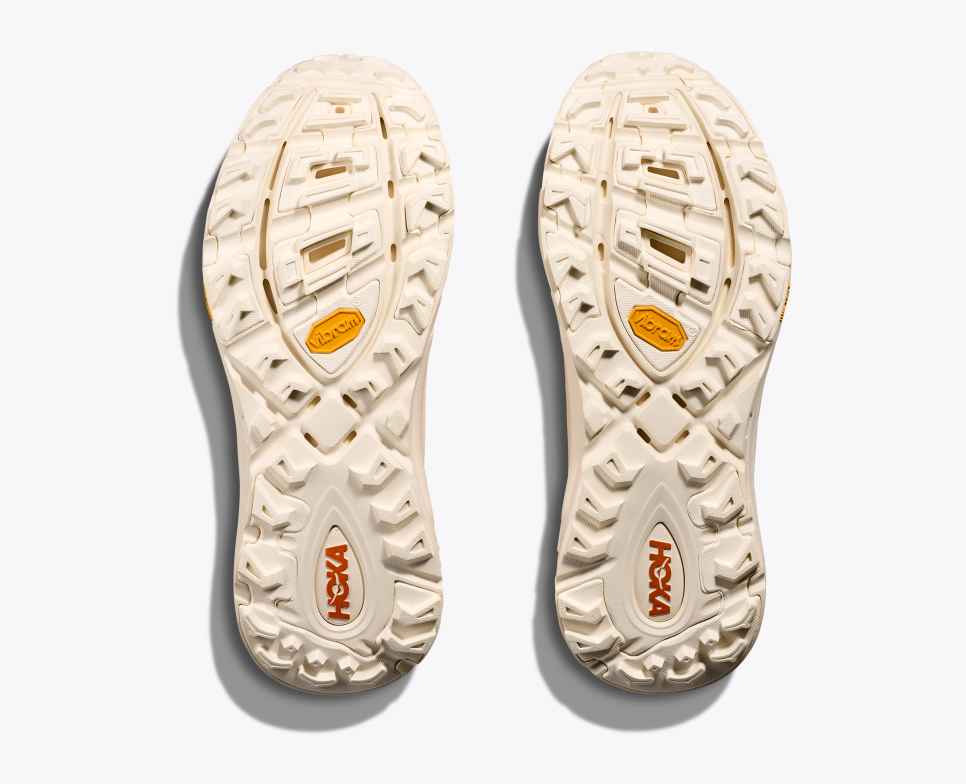 HOKA Mafate Three2 Sun Coral / Alabaster