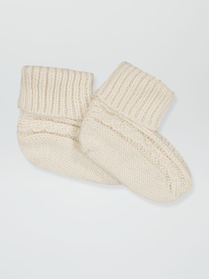 Pantuflas de punto de ganchillo - Beige
