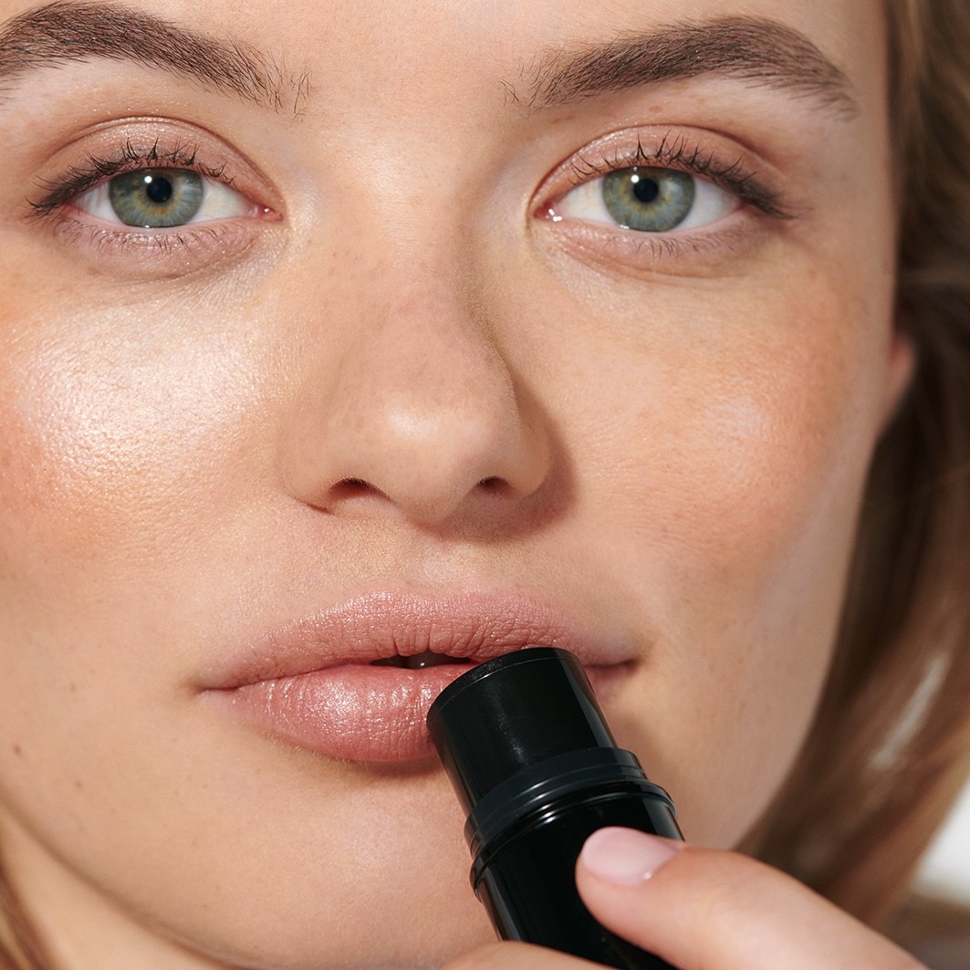 Šminka Dr. Hauschka od ustnic do lic – 6,5 g