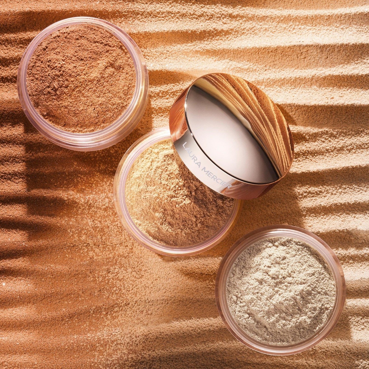 Laura Mercier puder za fiksiranje tena, prozirni, u prahu, lagano hvata - 29 g