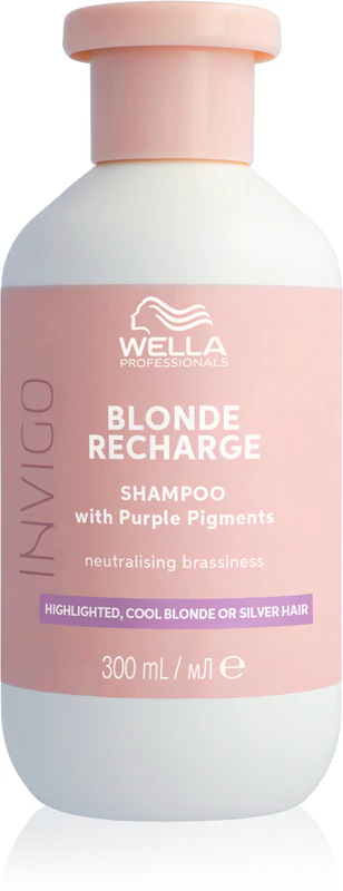 Wella Professionals Invigo Blonde Recharge shampoo voor blond haar die gelige tinten neutraliseert.