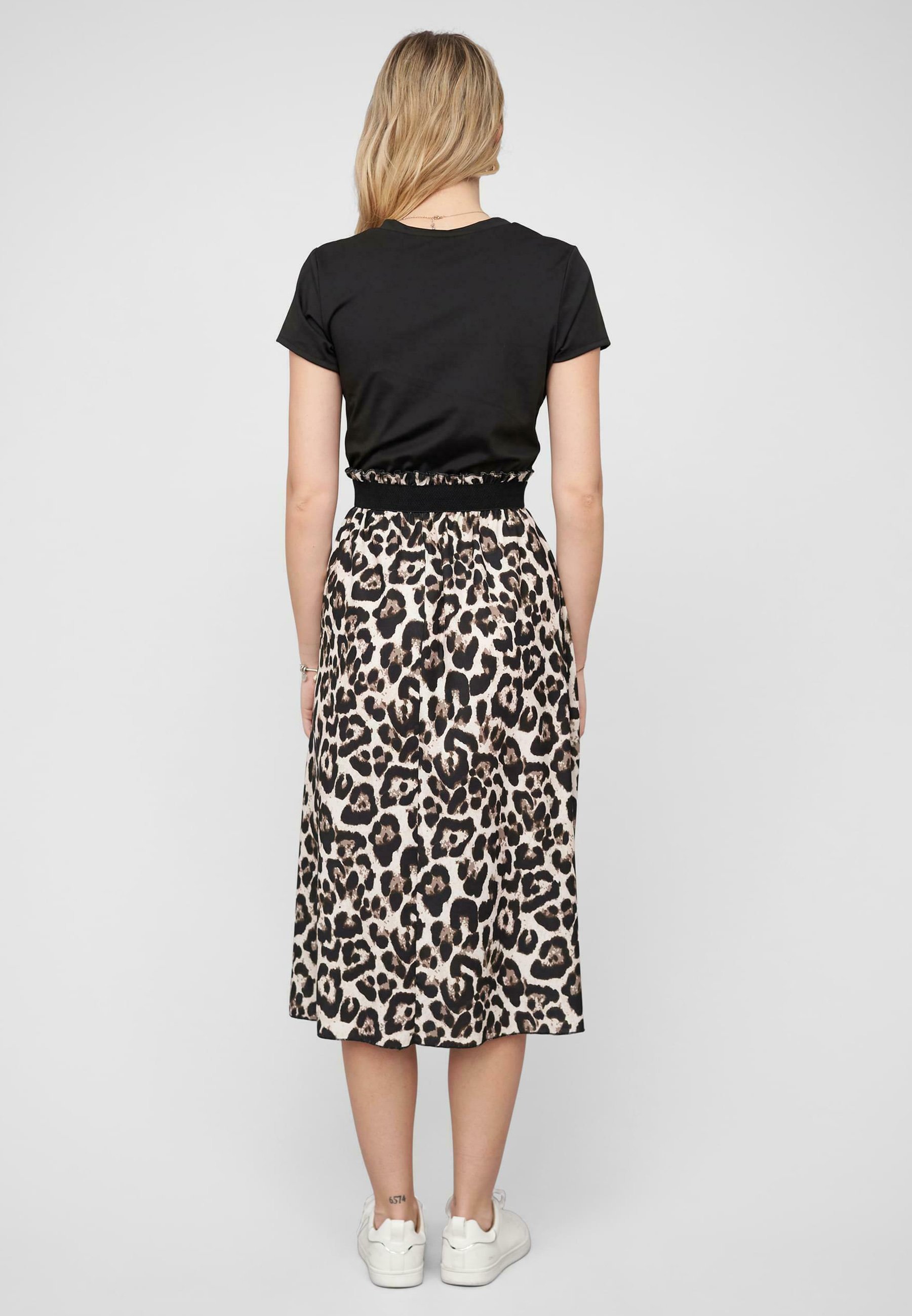 Cloud 5ive Jersey jurk - bruin
