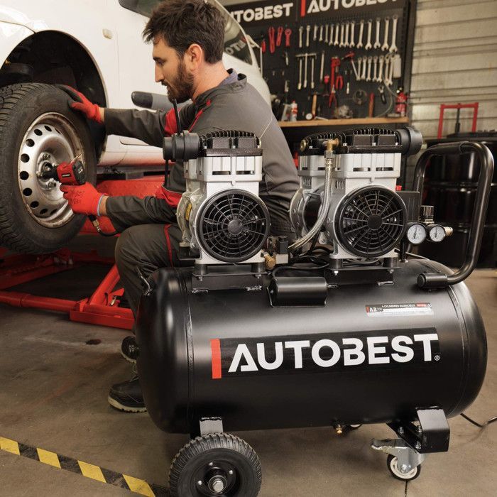 Compresseur 4 cylindres silencieux 100L