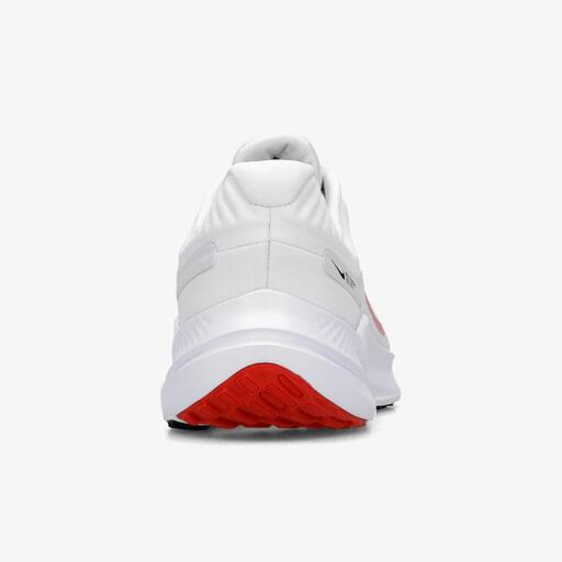 Nike Quest 5