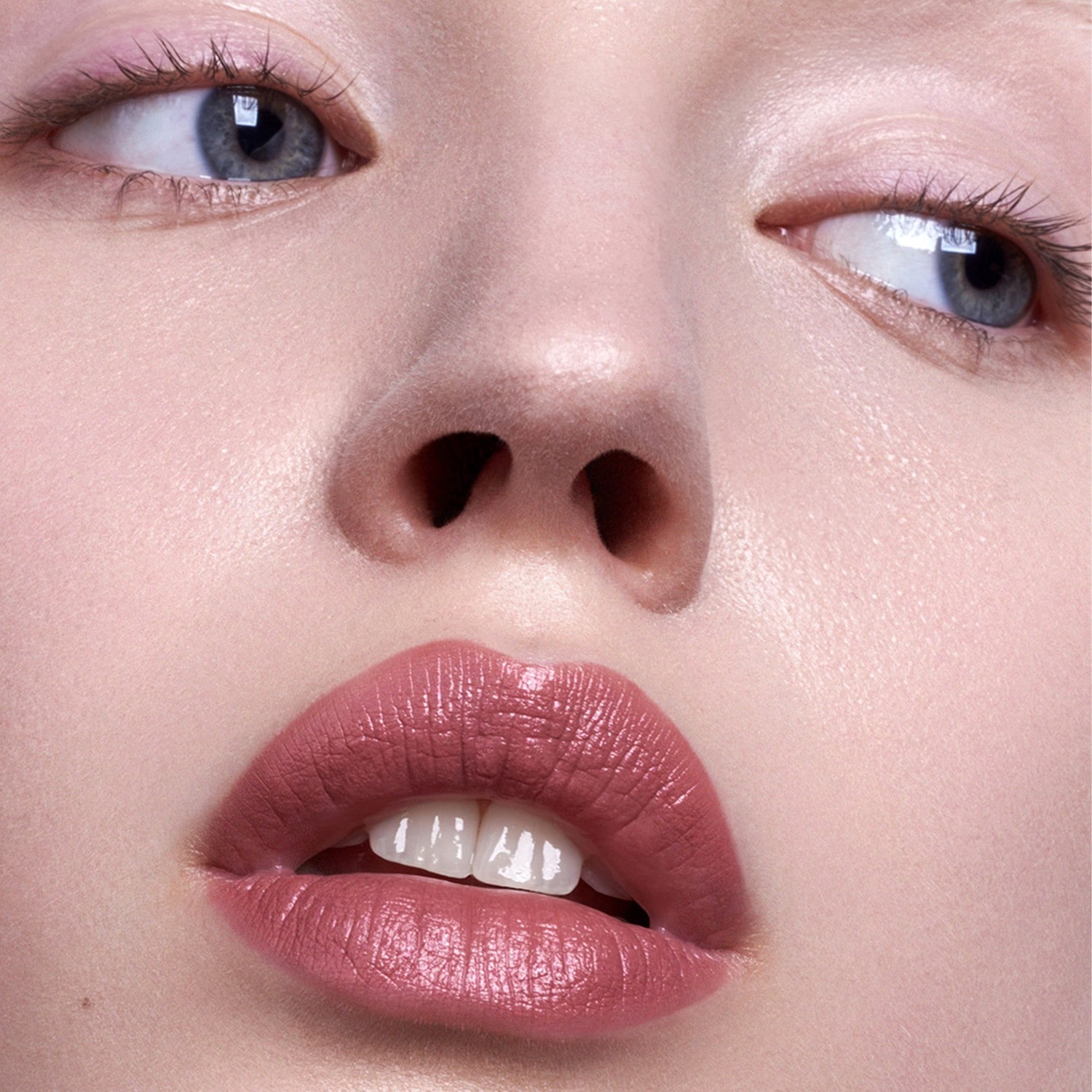 MÁDARA Rossetto liquido VELVET WEAR Crema opaca - 3,8 g