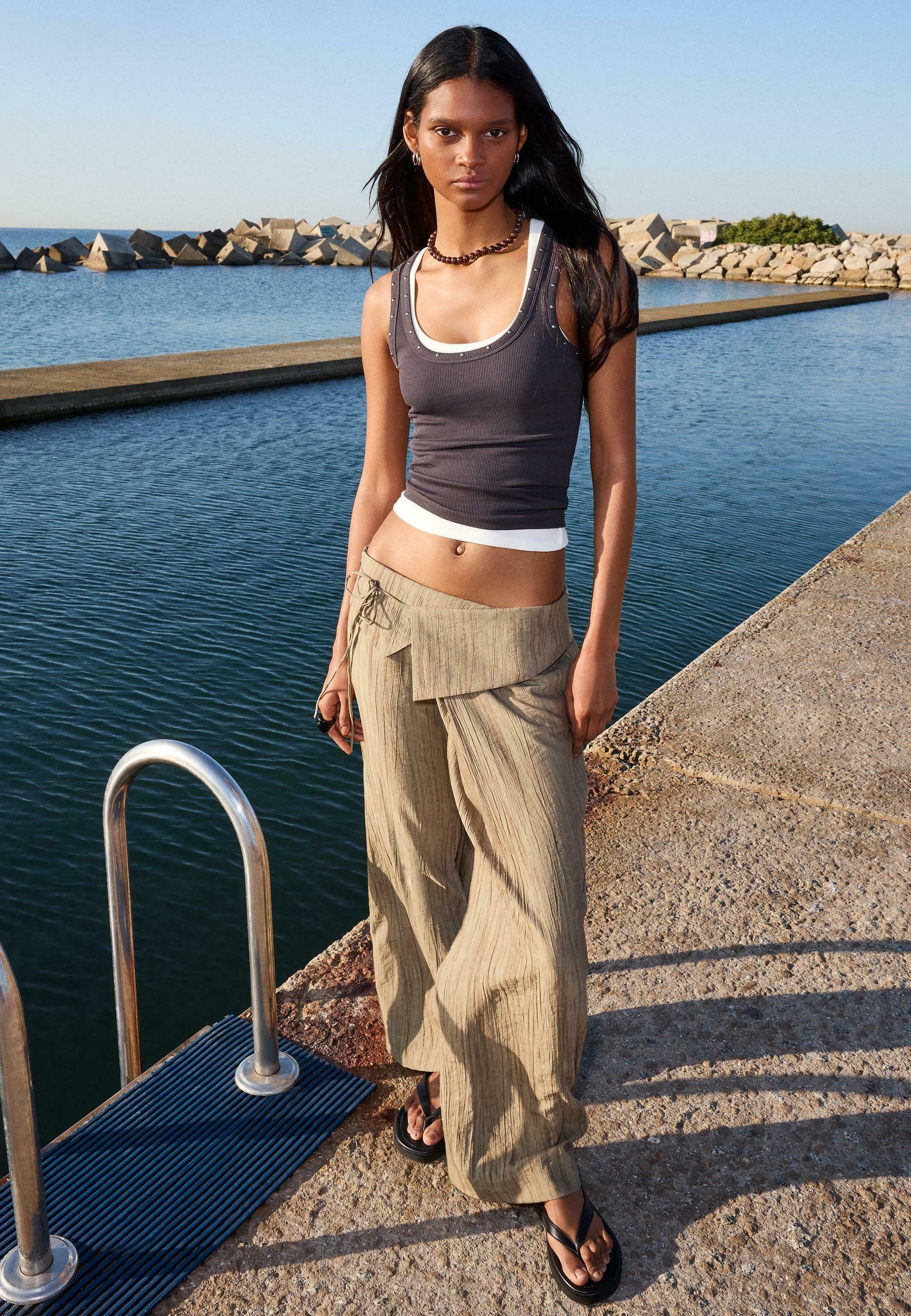 Haut Bershka - gris