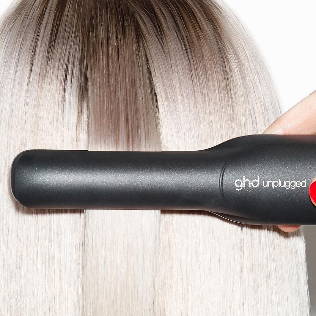 bezdrôtová žehlička na vlasy ghd – 1 kus