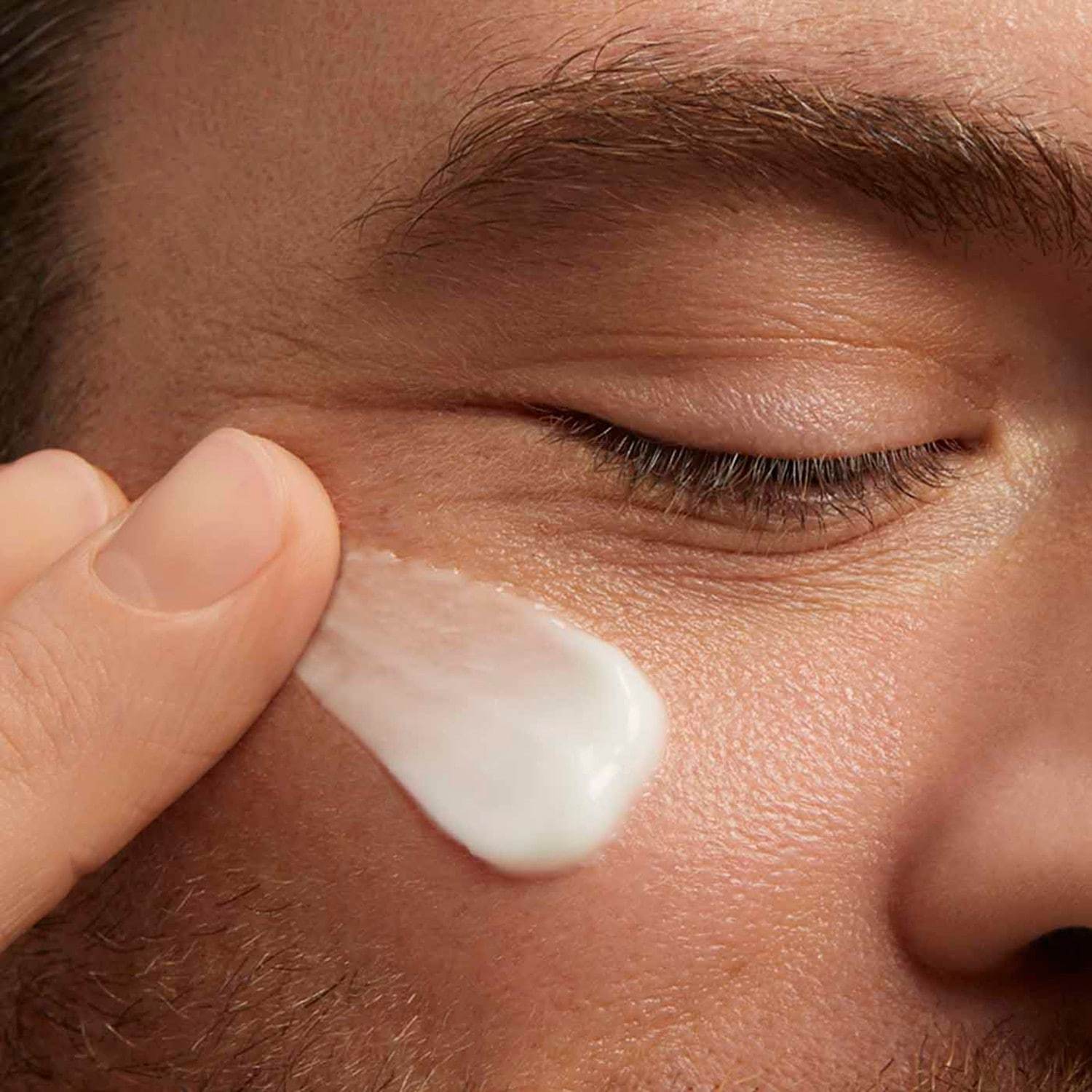 Clarins njega protiv starenja ClarinsMen njega za zaglađivanje bora i učvršćivanje kože – 50 ml