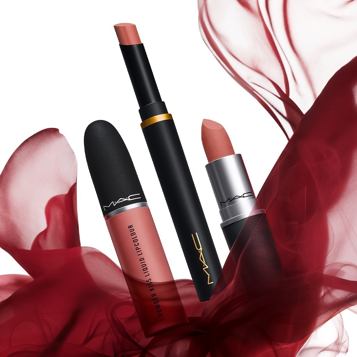 MAC ruž za usne u prahu Kiss Velvet Blur Slim Stick - 2,3 g