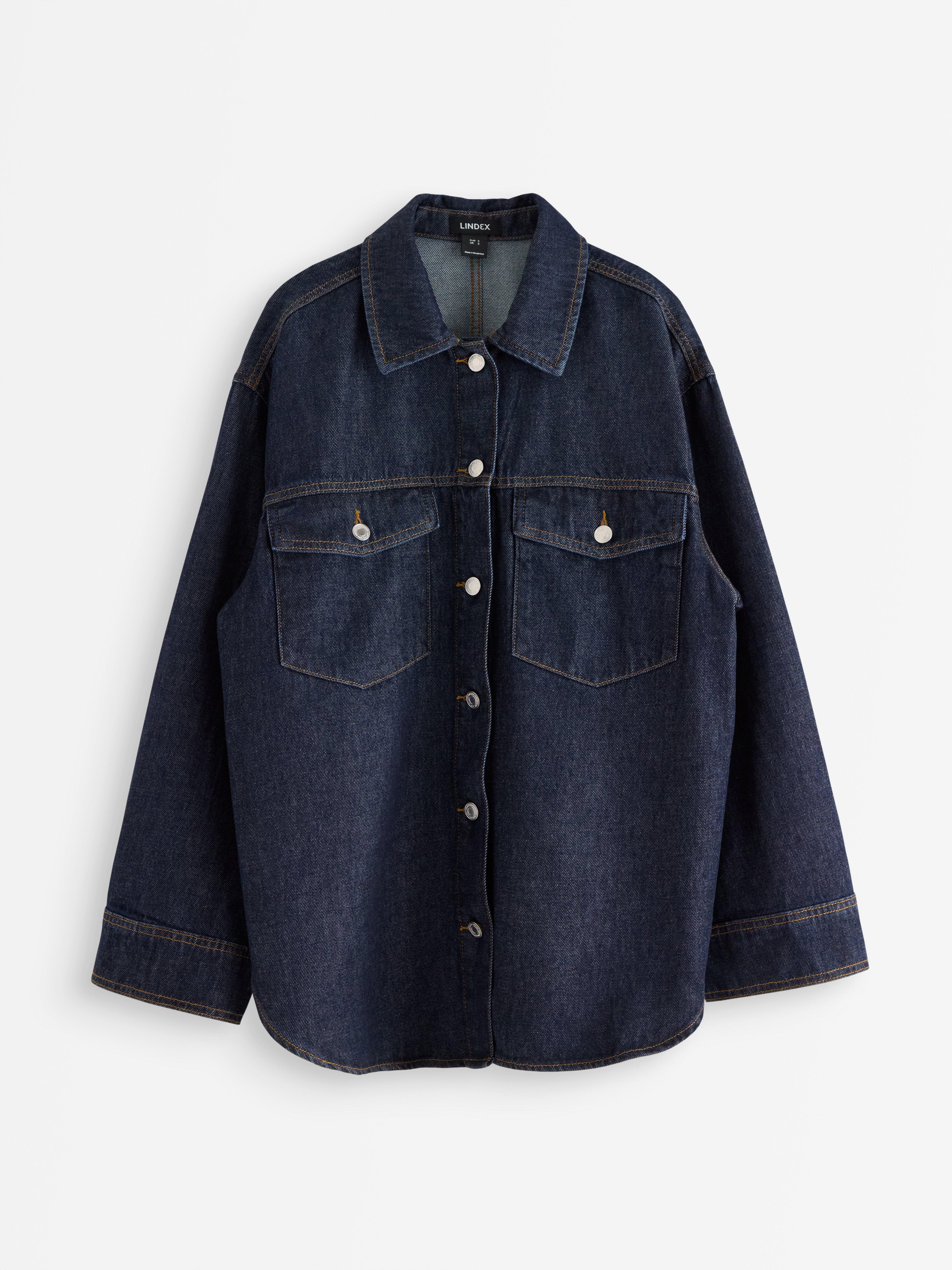Jaqueta jeans em jeans escuro