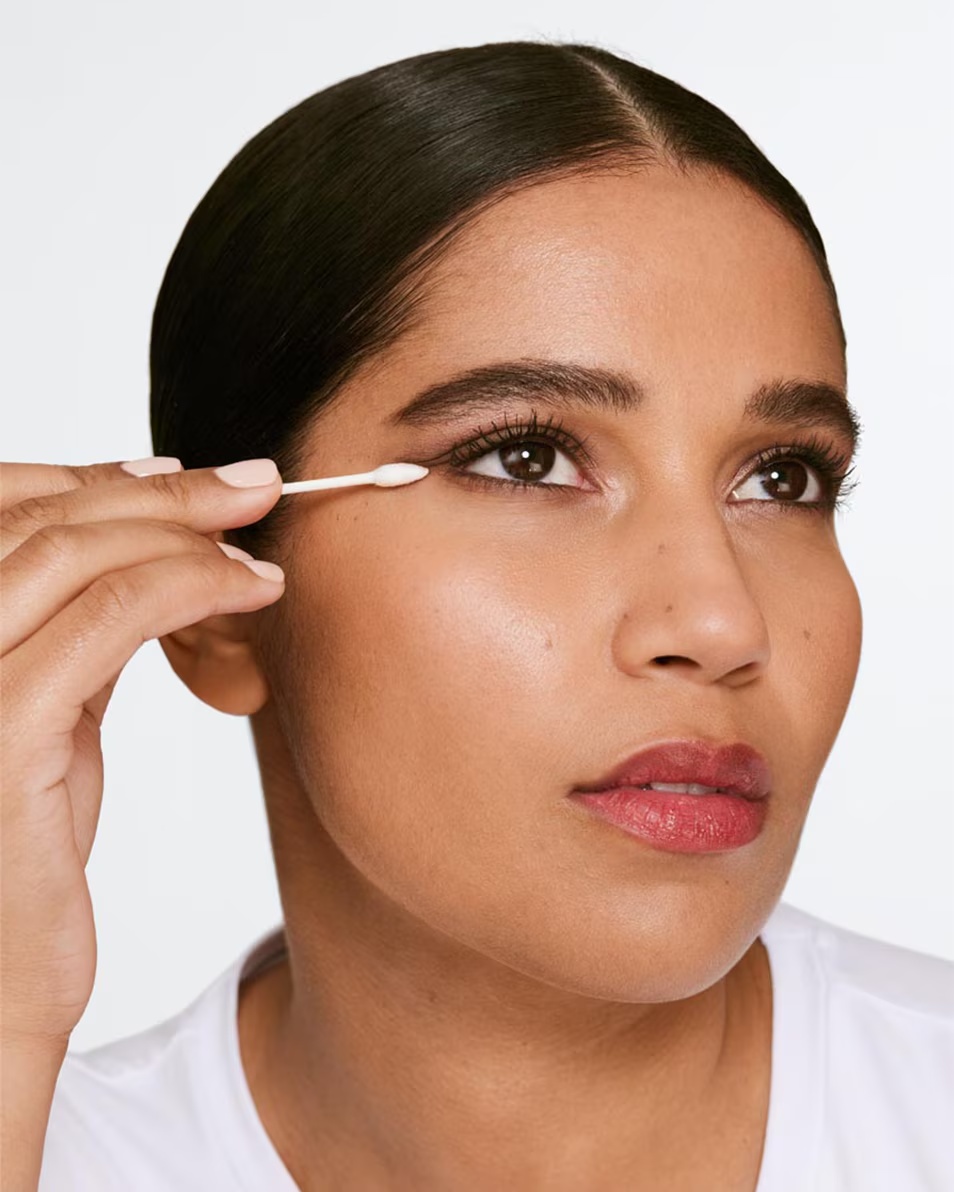 CLINIQUE All About Shadow™ Octet akių šešėlių paletė – įvairūs atspalviai ir ilgai išliekantys