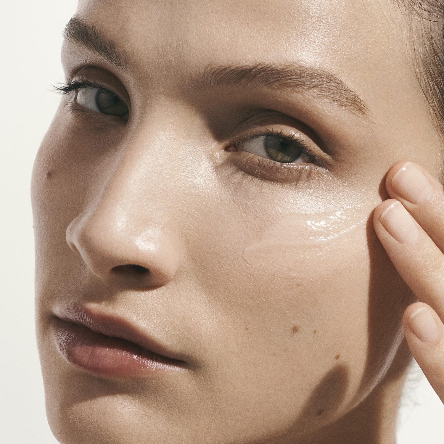 MAC Foundation Strobe Dewy Skin Tint - 30 ml