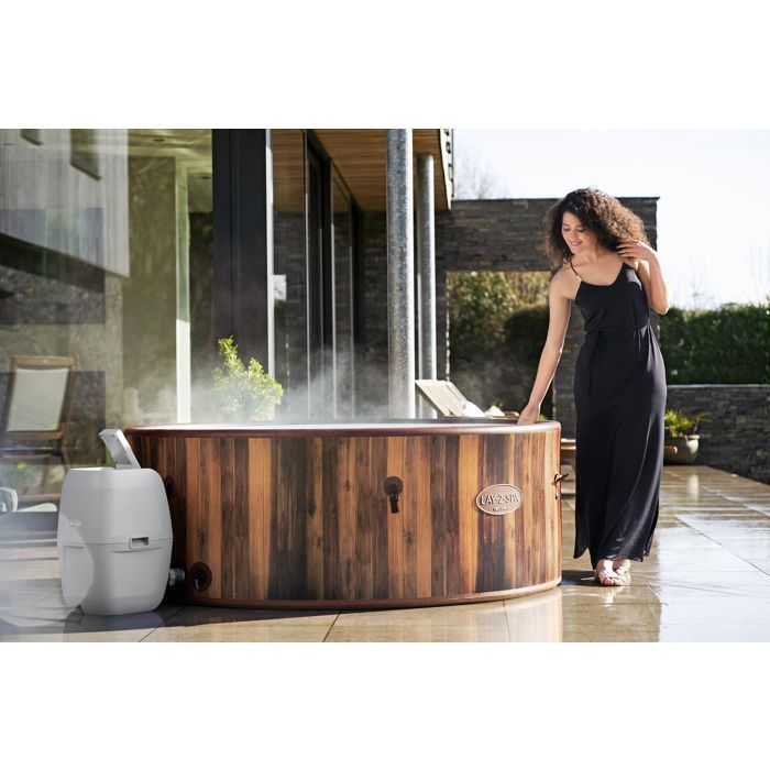 BESTWAY inflatable spa - Lay-Z-Spa Helsinki - 180 airjets - 180 x 66 cm - 5 to 7 seats - Round (cover, cartridge, diffuser)