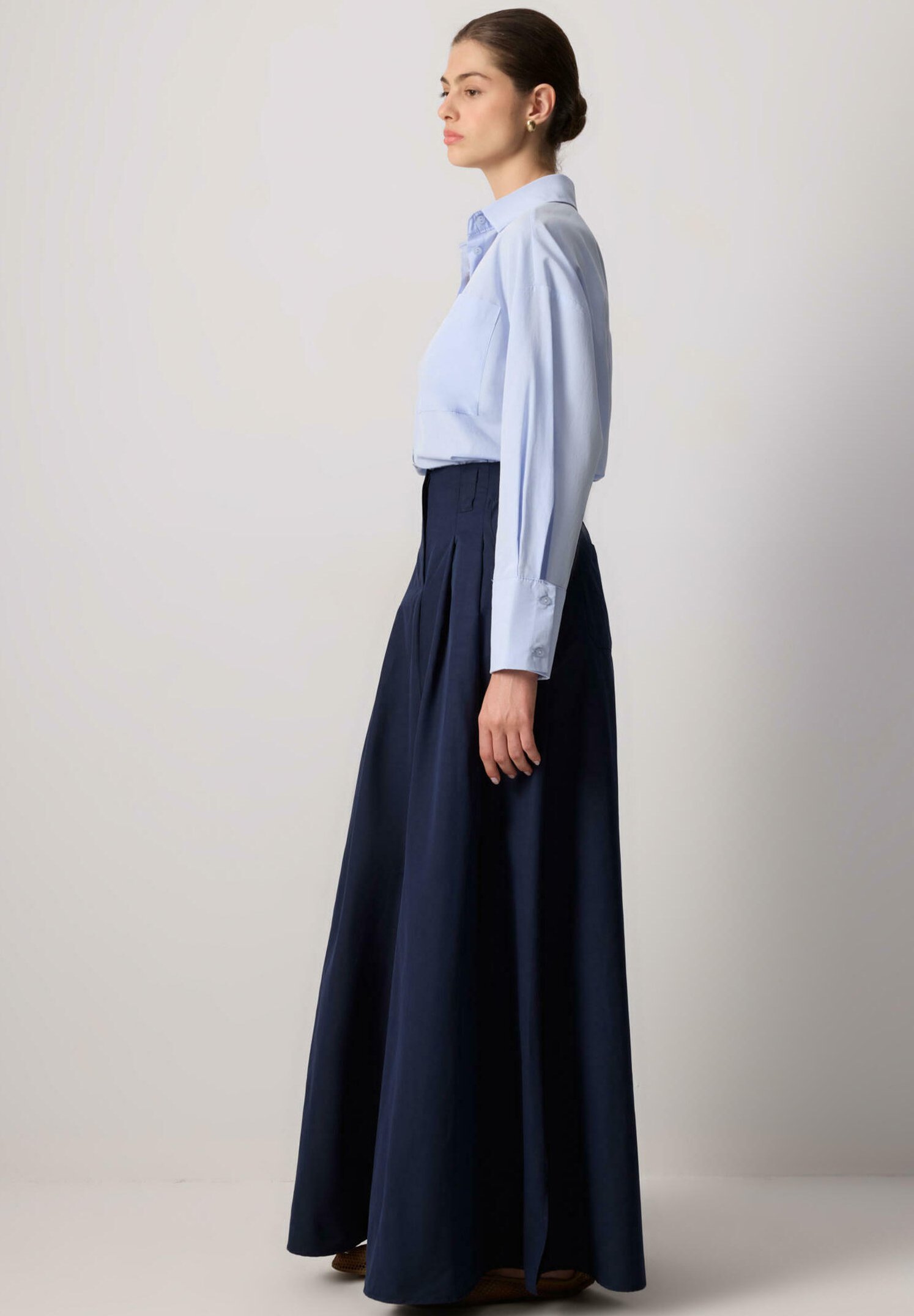 Touché Privé A LINE WITH DARTS - Maxi skirt - navy blue