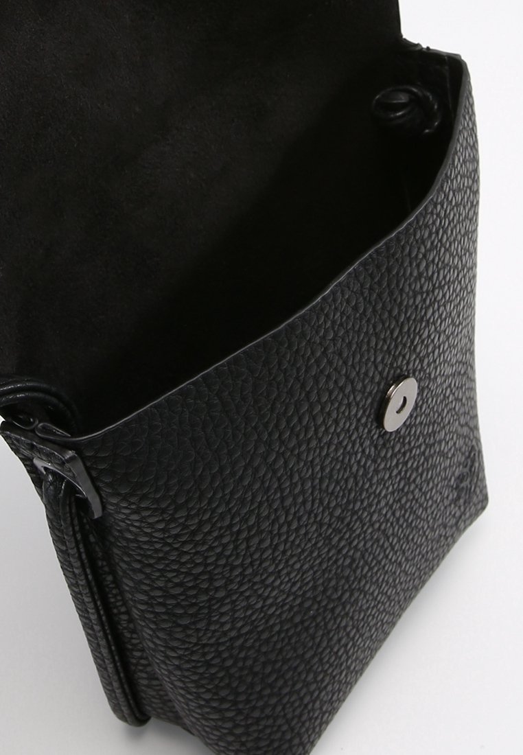 TOM TAILOR DENIM Crossbodytas - zwart