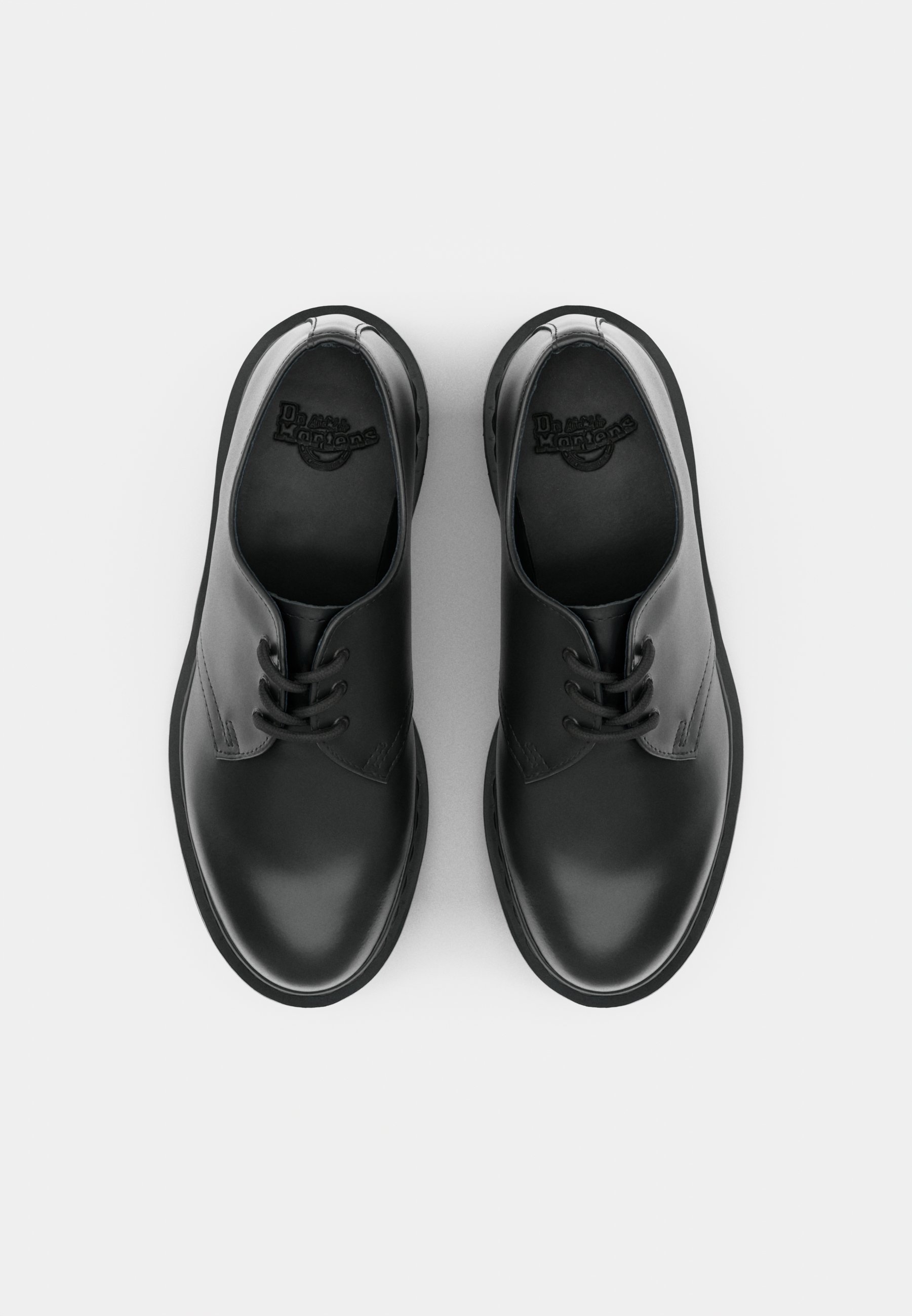 Dr. Martens 1461 MONO UNISEX - Paeltega kingad - mustad ja siledad