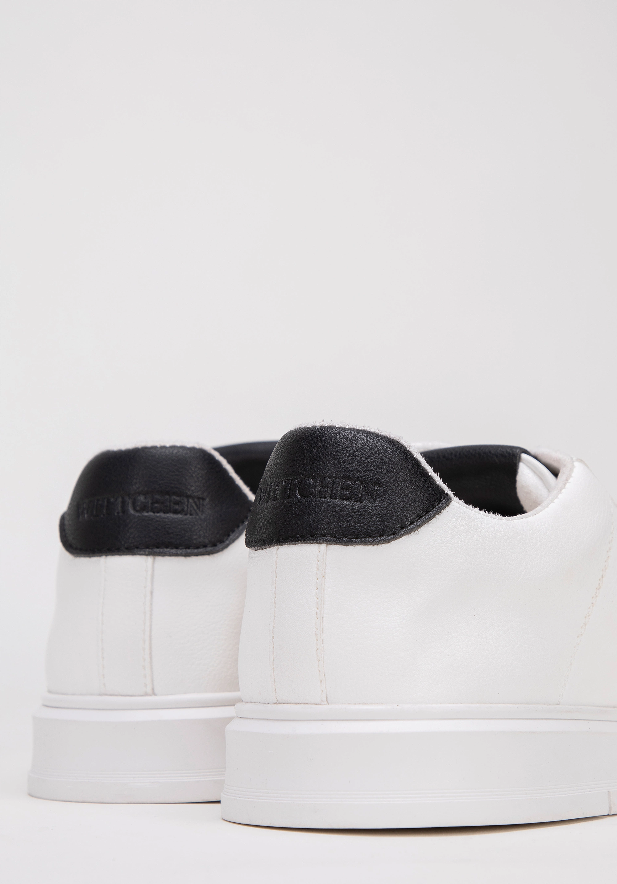 Męskie sneakersy z ekoskóry klasyczne białe