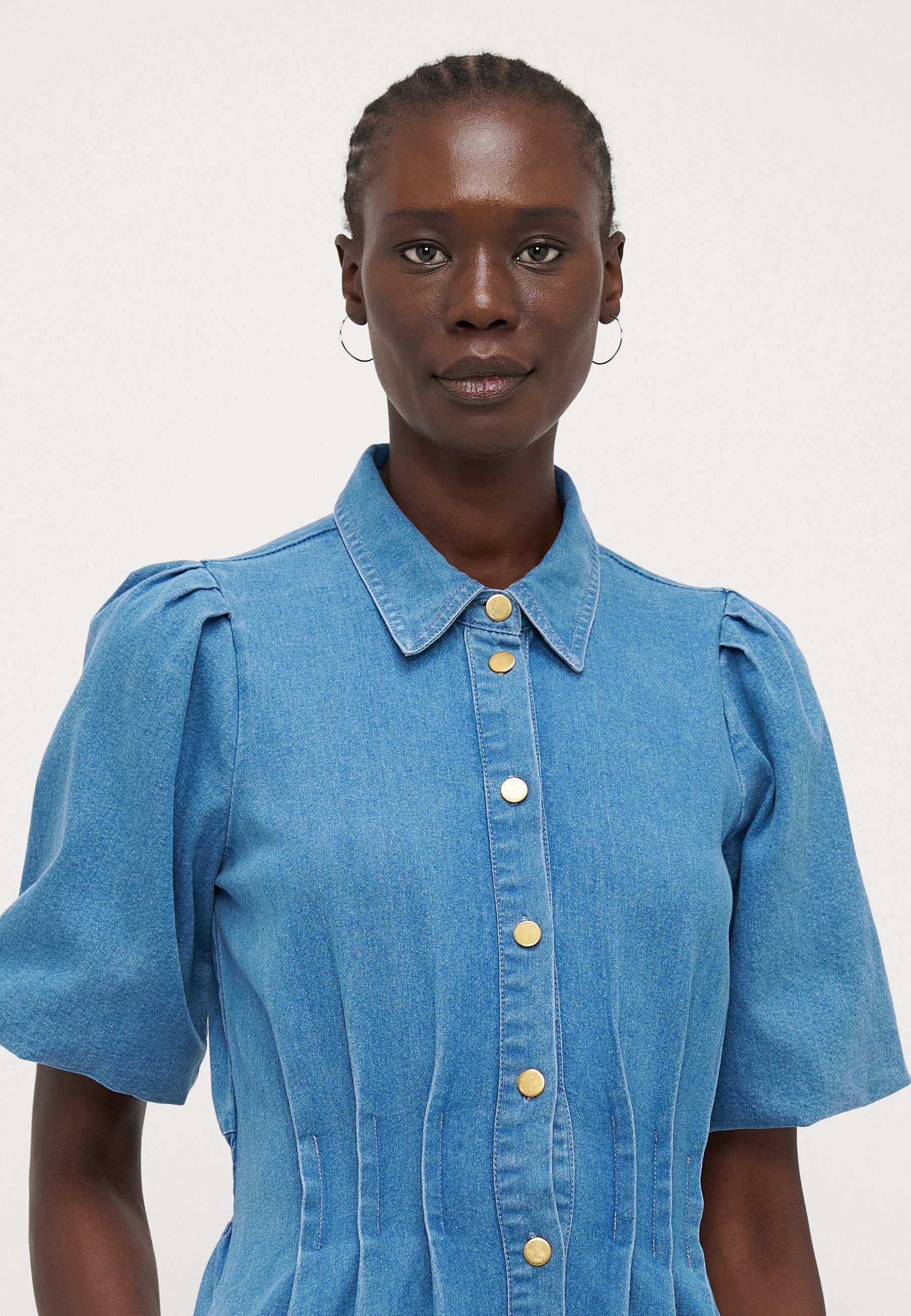 Vero Moda Tall VMCASSIDY DRESS - Sukienka jeansowa - średni niebieski denim