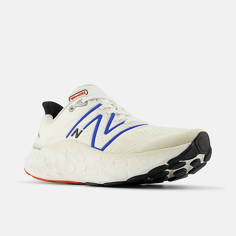 Men's Fresh Foam X More v4 - Meersalz mit Blue Oasis und Schwarz
