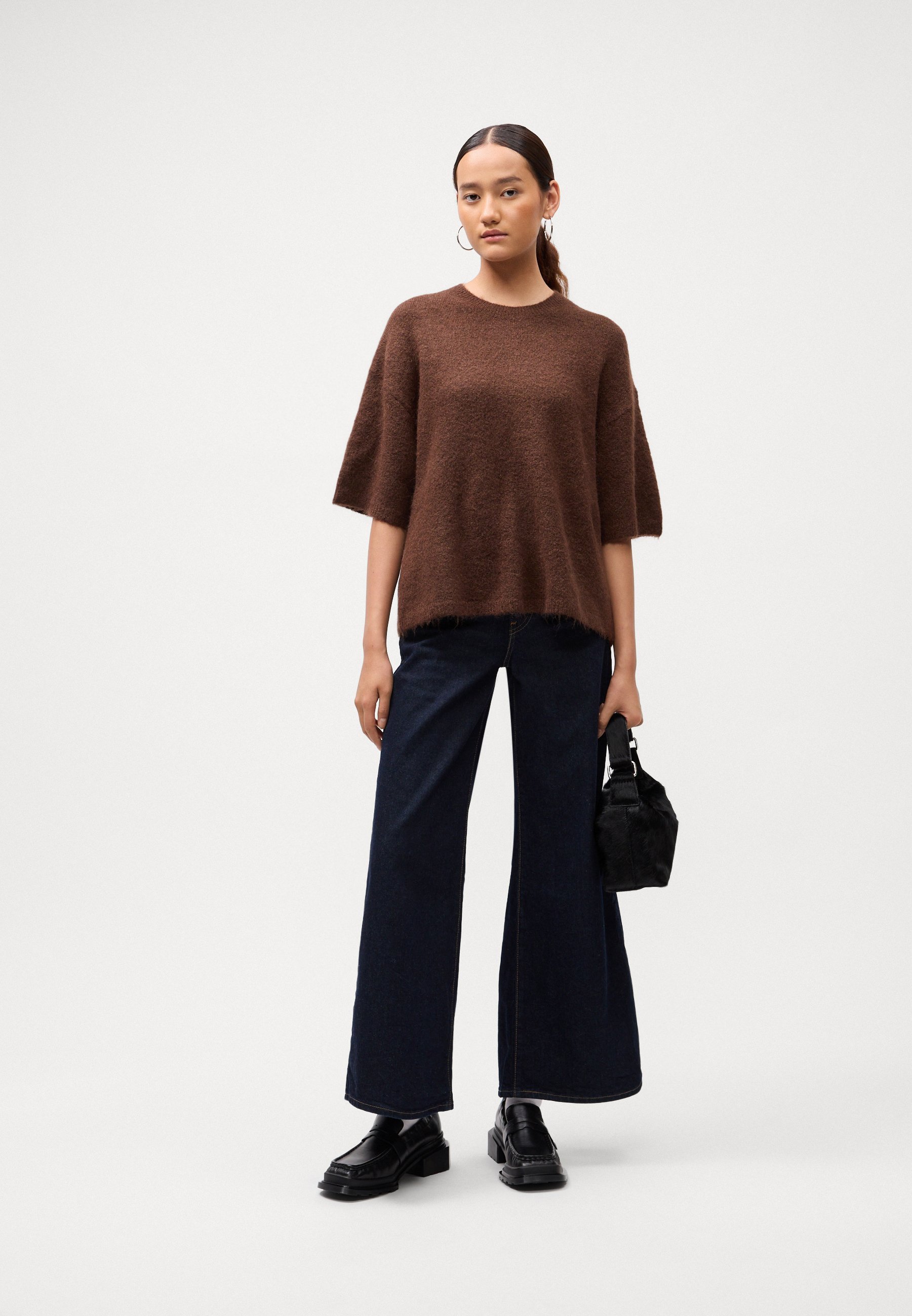 Maglione Gina Tricot a maniche corte - color castagna