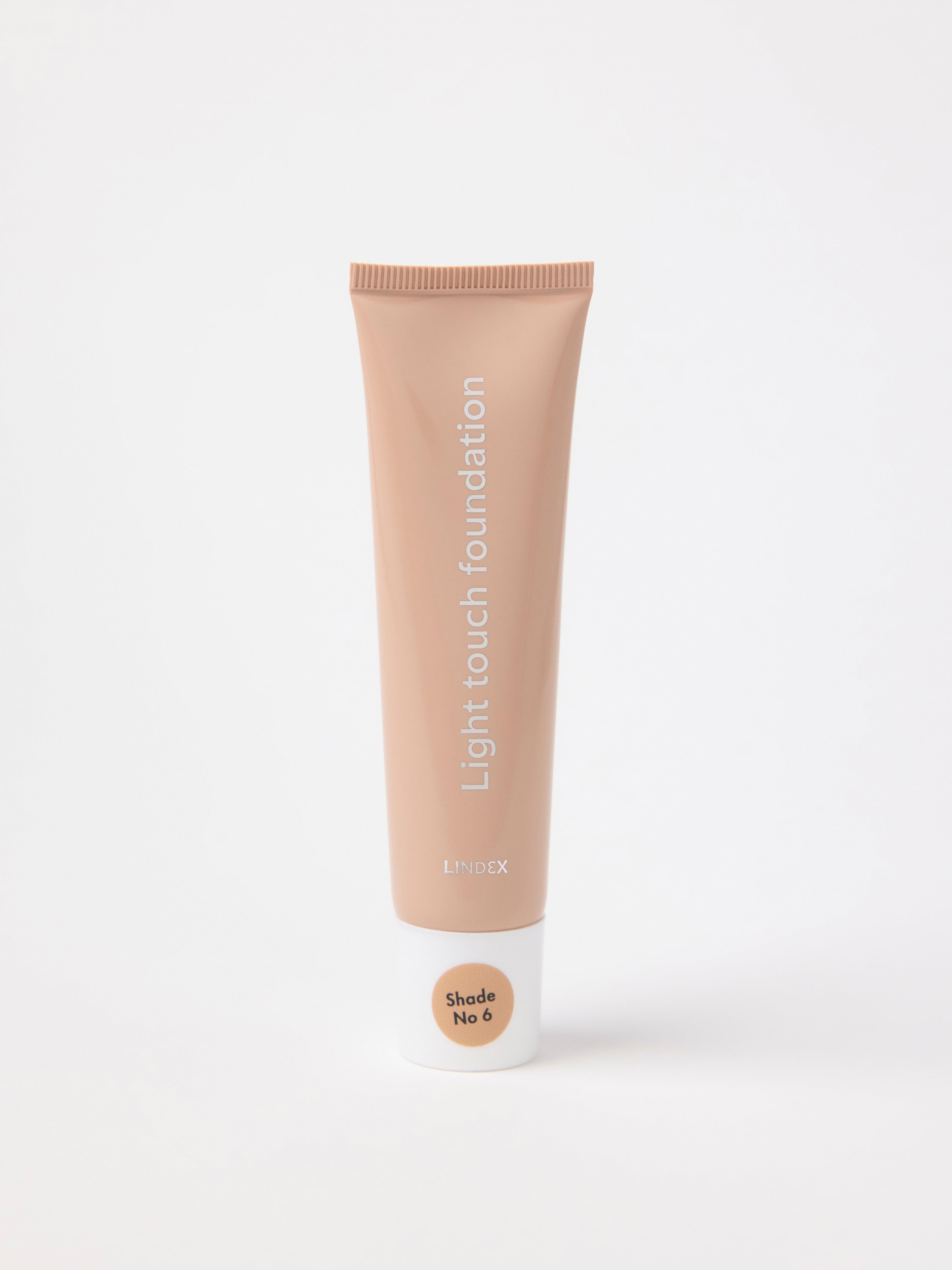 Base de maquillaje Lindex Beauty Light Touch 6