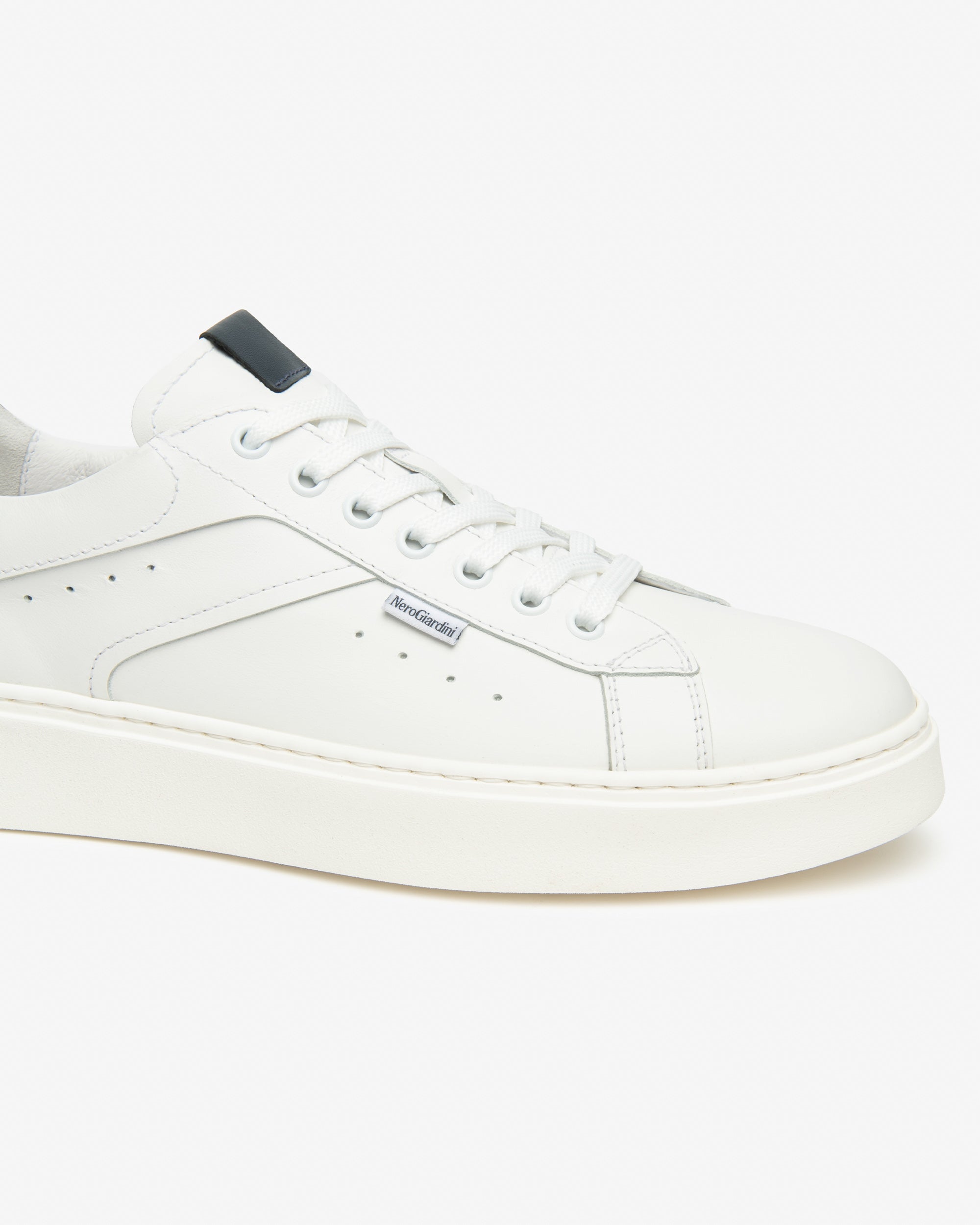  Herren-Sneaker aus Leder