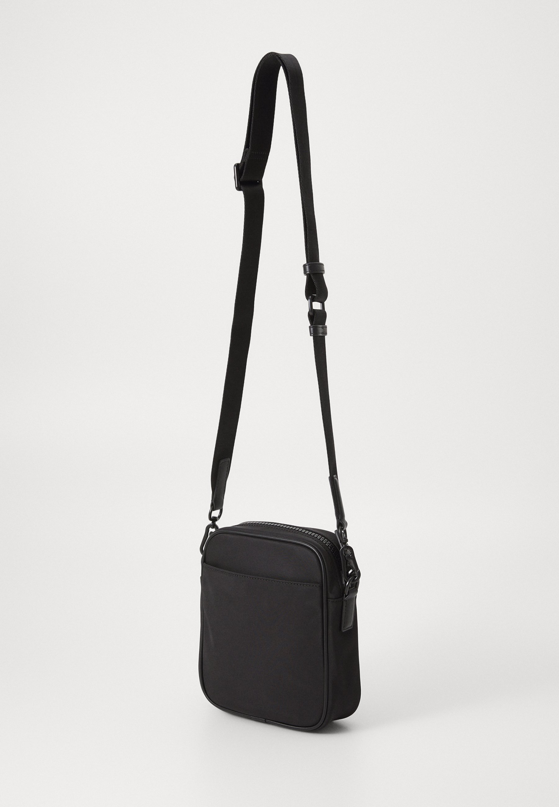 KARL LAGERFELD IKON K - Bolsa transversal - preta