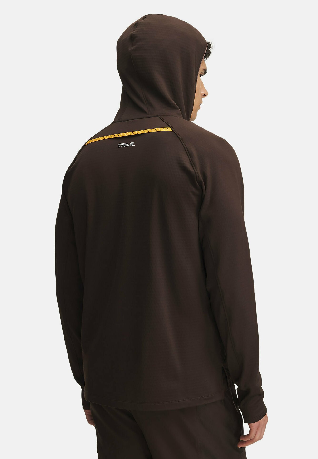 Maglia a maniche lunghe Under Armour LAUNCH TRAIL - marrone kona