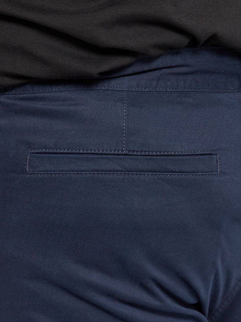Calça chino reta L30 - azul