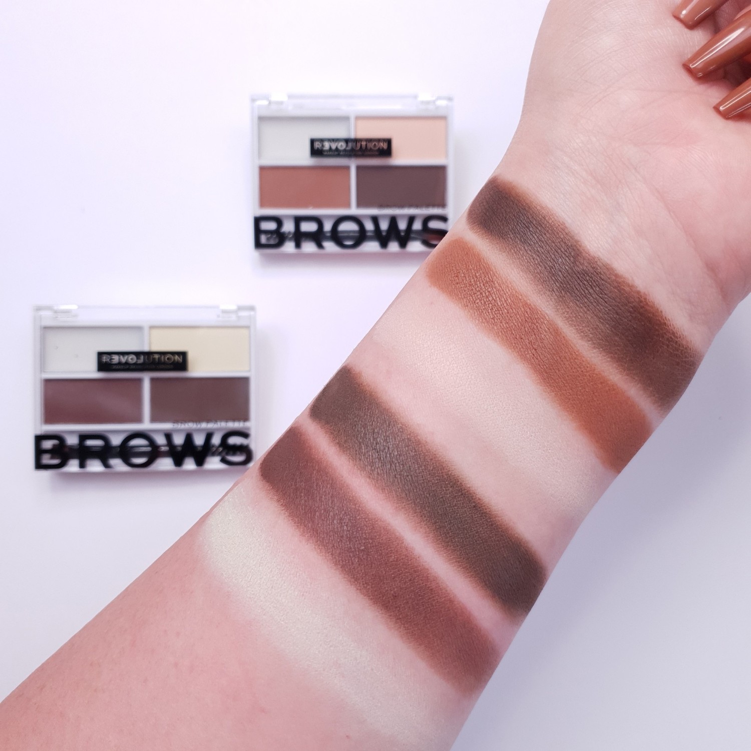 Relove Revolution Relove Colour Cult Brow Palette Dark