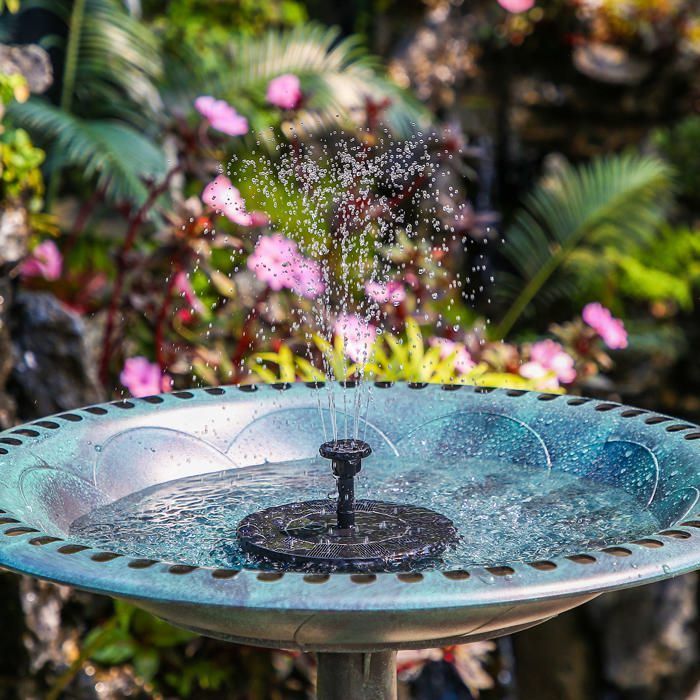 Fuente solar flotante negra para estanques – bomba con 6 boquillas, resina plástica, 14,5 × 14 × 4,4 cm