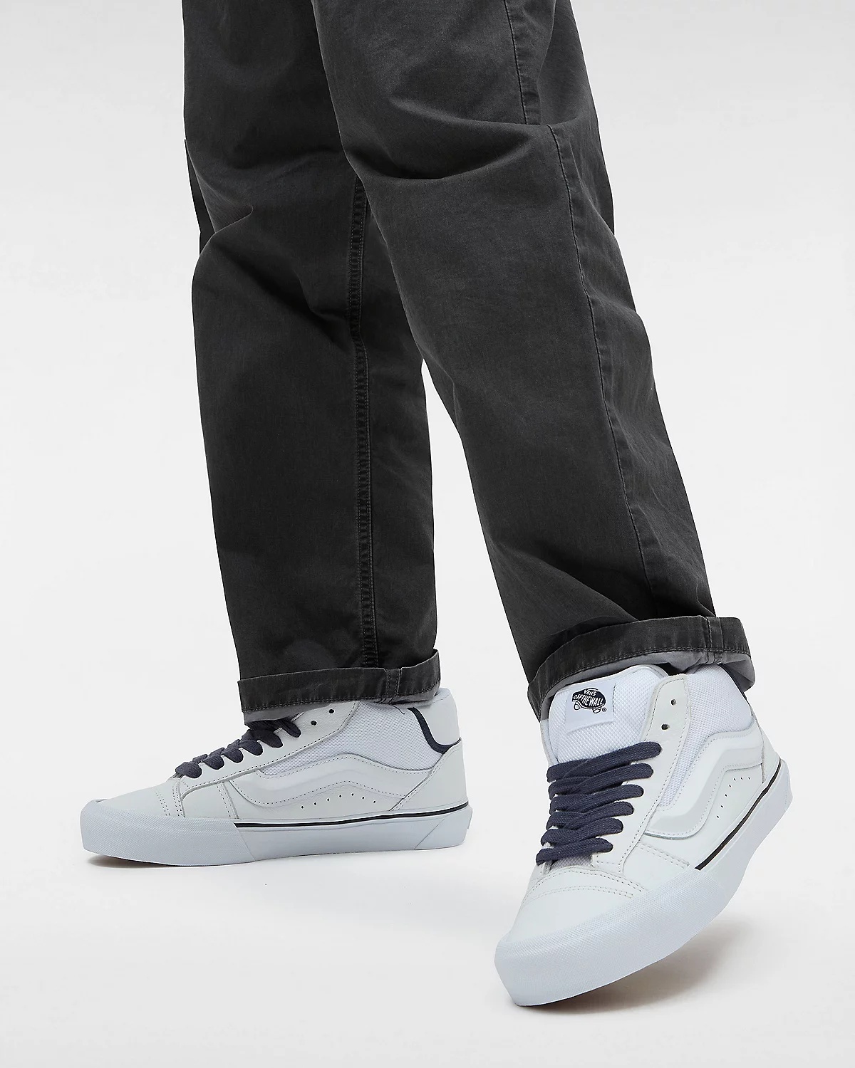 Scarpe Knu Mid
