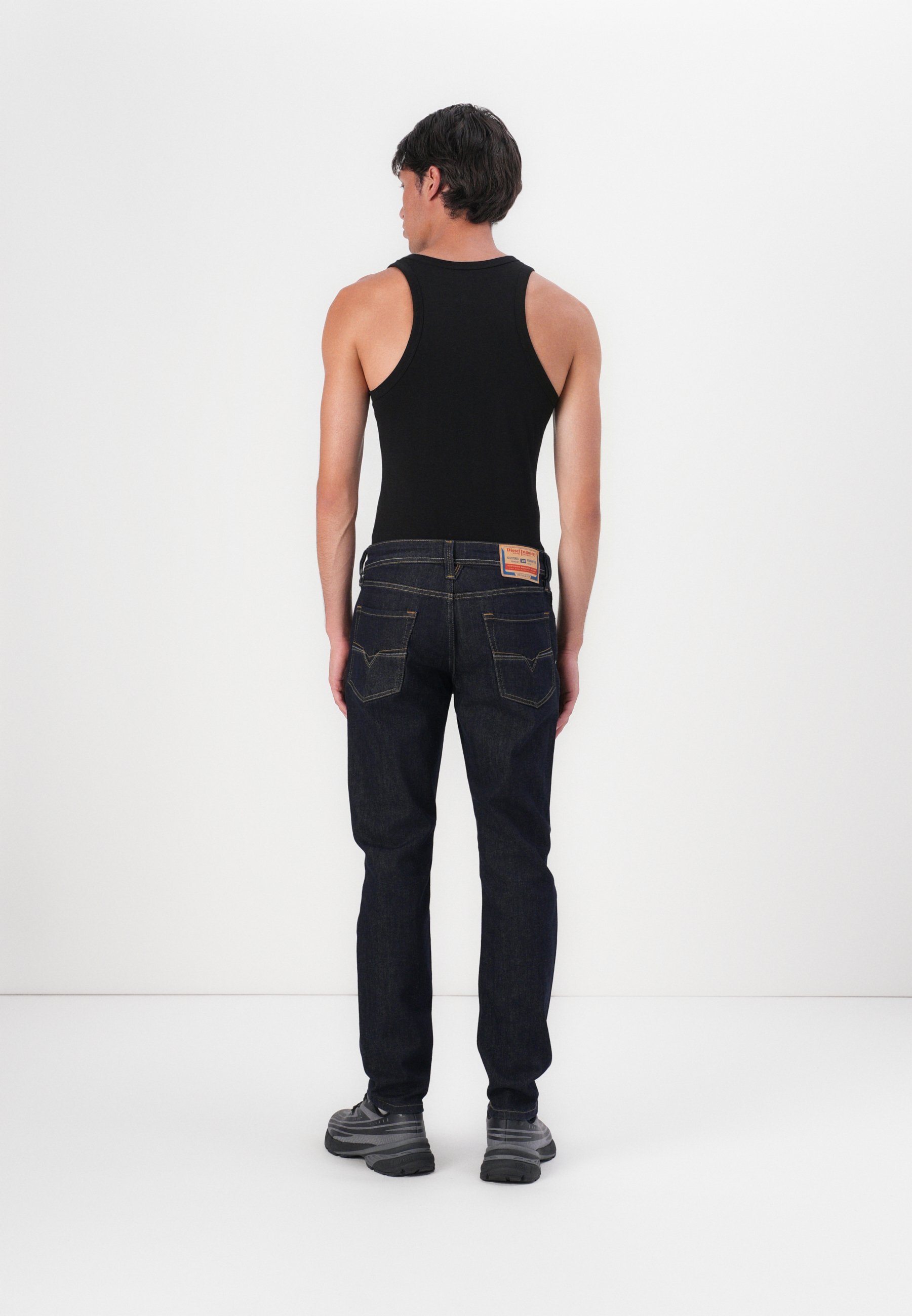 Diesel LARKEE BEEX - Jean droit - 01